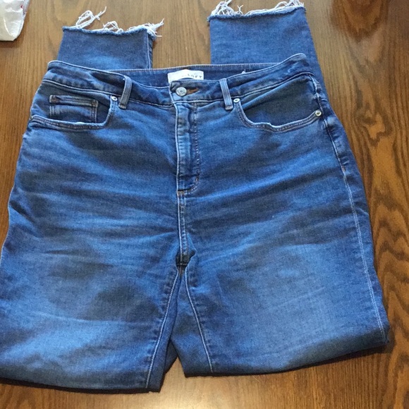 Ann Taylor LOFT curvy skinny raw hem jeans - Picture 3 of 6